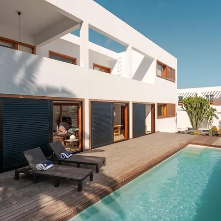 Canaryislandshost L Pausa Villa Costa Teguise